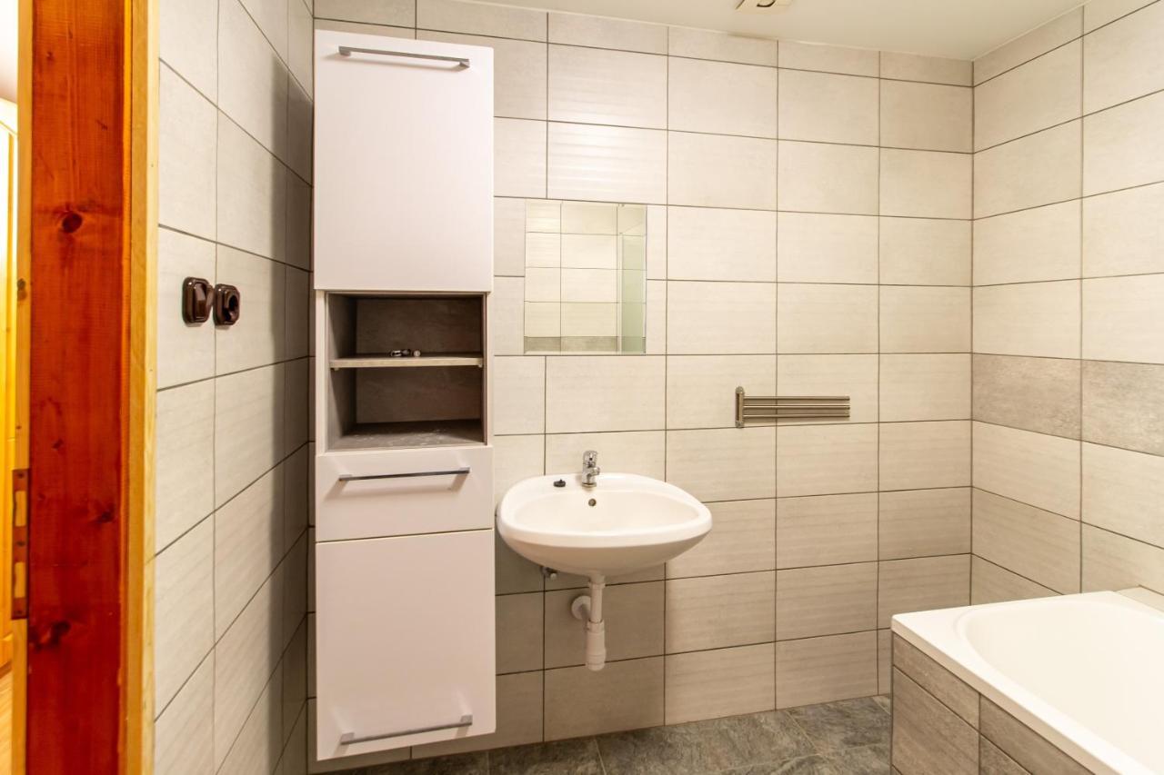 Deli Terasz B Apartman Free Parking, Self-Check-In Anytime Ráb Exteriér fotografie