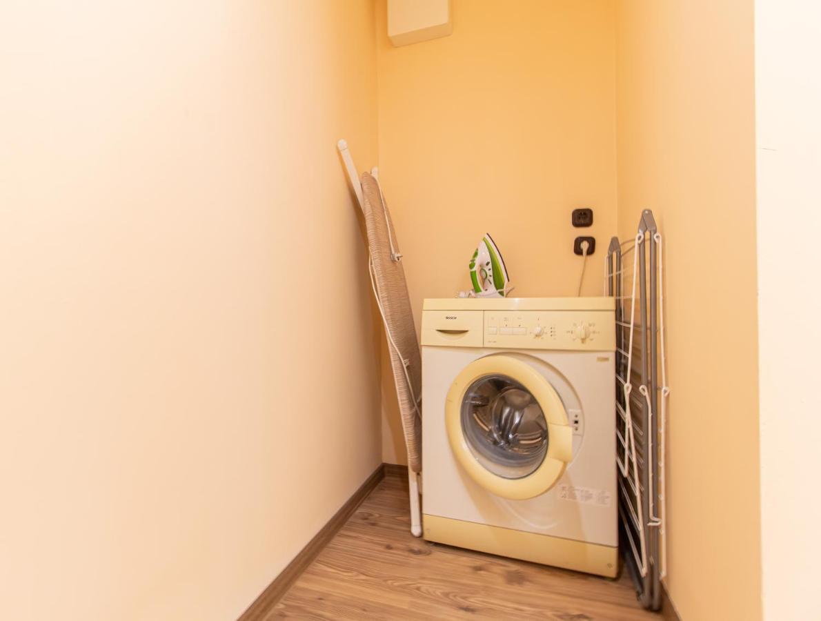 Deli Terasz B Apartman Free Parking, Self-Check-In Anytime Ráb Exteriér fotografie